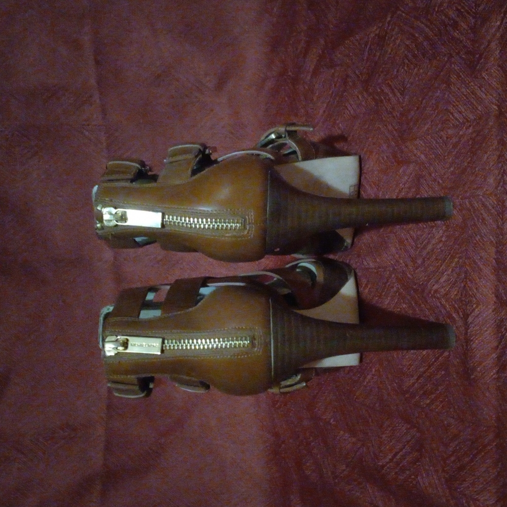 Michael Kors platform high heels size 8.5M - Picture 3 of 7